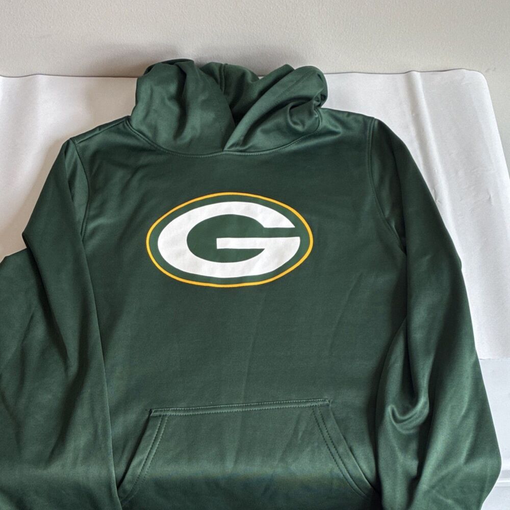 NFL Team Apparel Green Bay Packers Boys XL Pullover Hoodie Fleece 100% Polyester